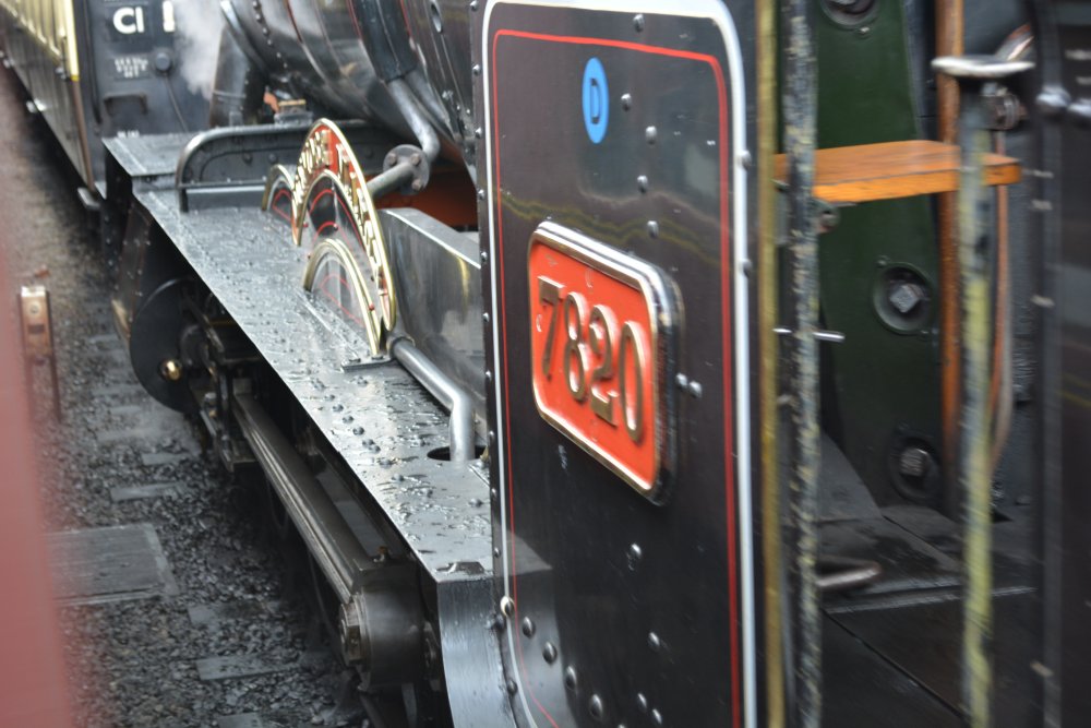 Steam Locomotive 7820 DINMORE MANOR GWR Manor Class 4-6-0 history ...