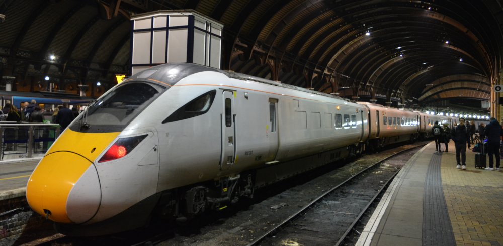 History of Britih Rail Class 800 bi-mode multiple units, technical ...